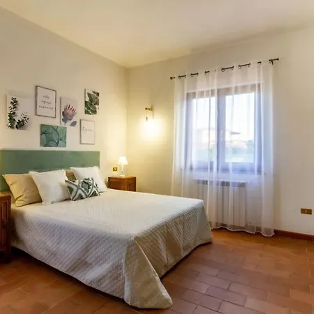 Su Trigu, Primo Piano Nyaraló Bari Sardo